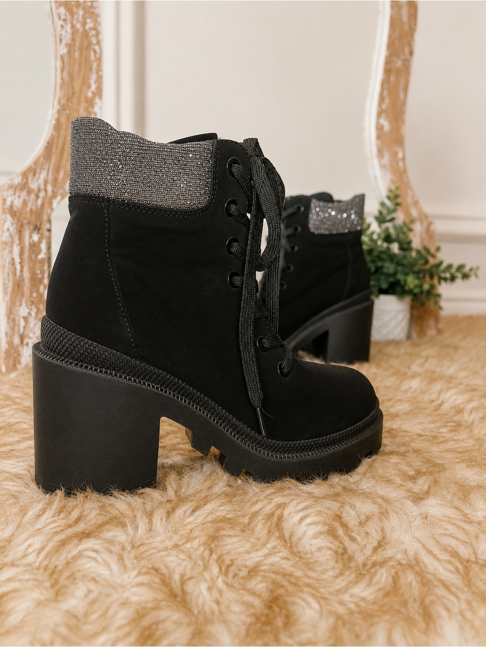 Edgy Black Platform Boots • Chunky Heel • Rhinestone Detail • Women’s Size 6